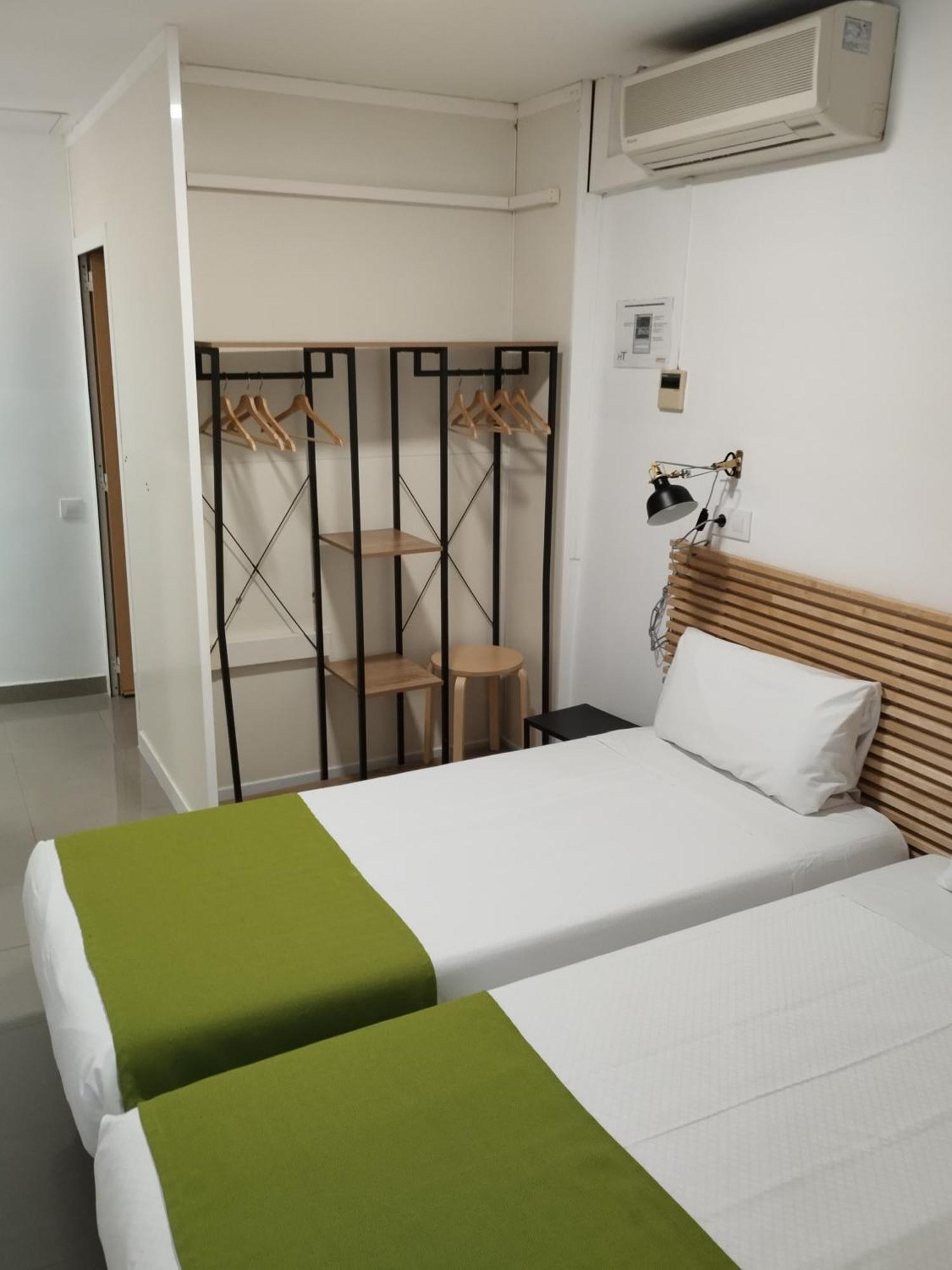 Hostal La Terrassa Barcelona Phòng bức ảnh